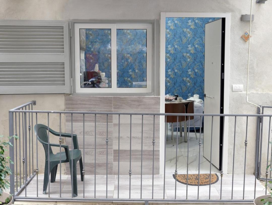 Rebby Home Naples Luaran gambar